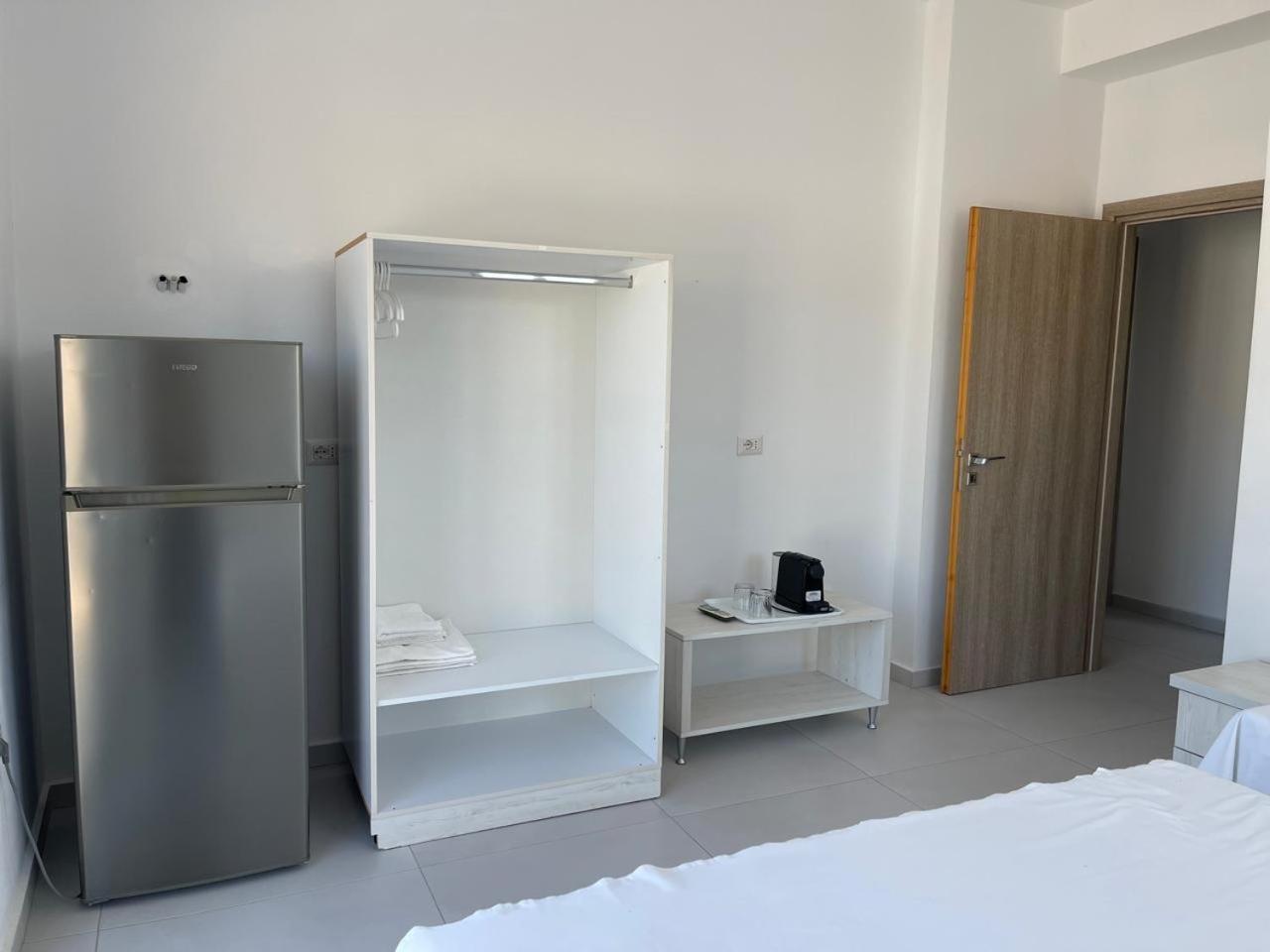 Kristina Bellavista Rooms Sarandë Esterno foto