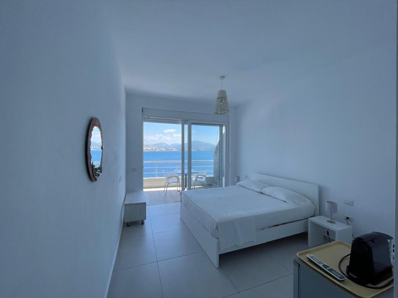 Kristina Bellavista Rooms Sarandë Esterno foto