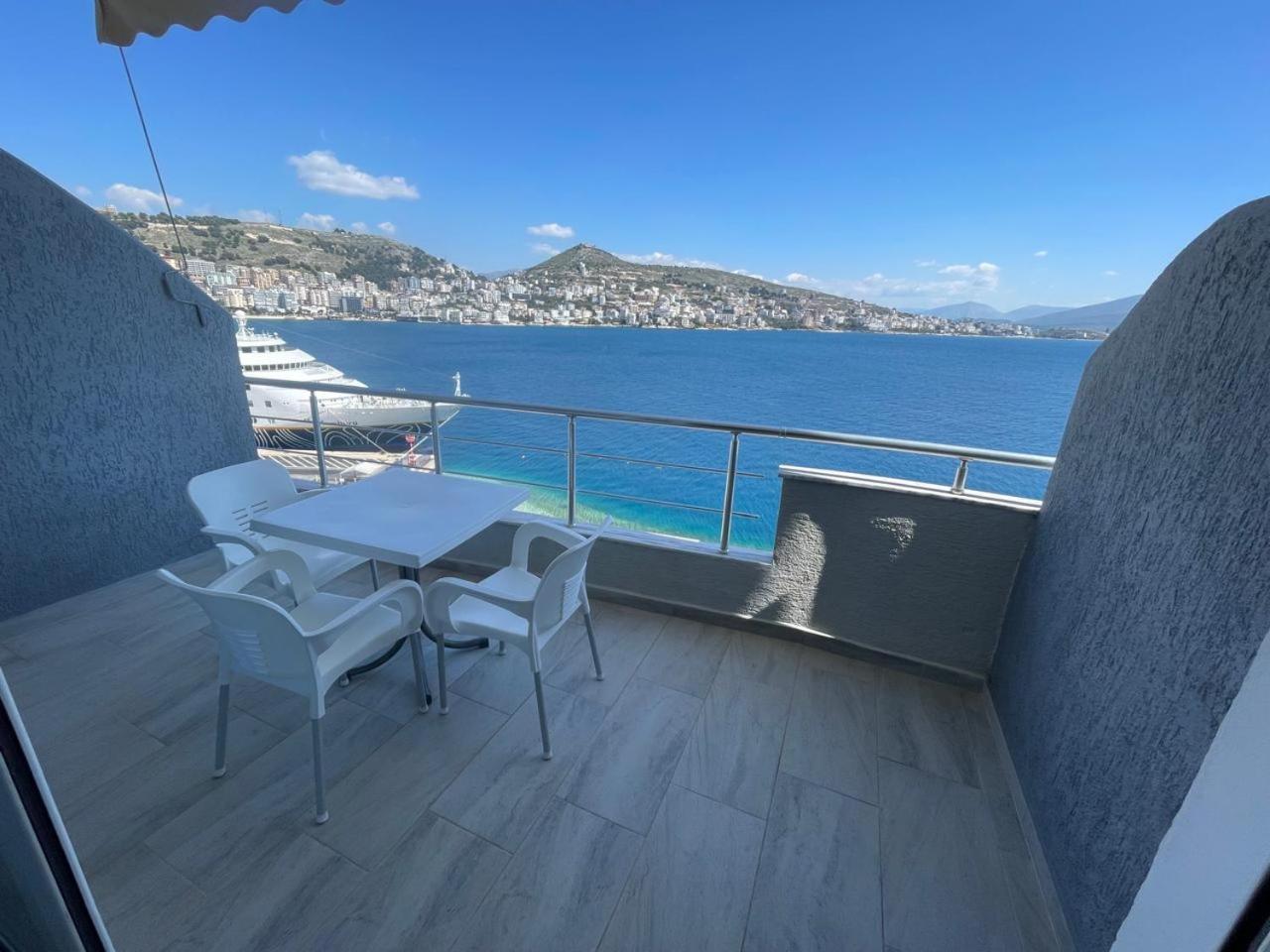 Kristina Bellavista Rooms Sarandë Esterno foto