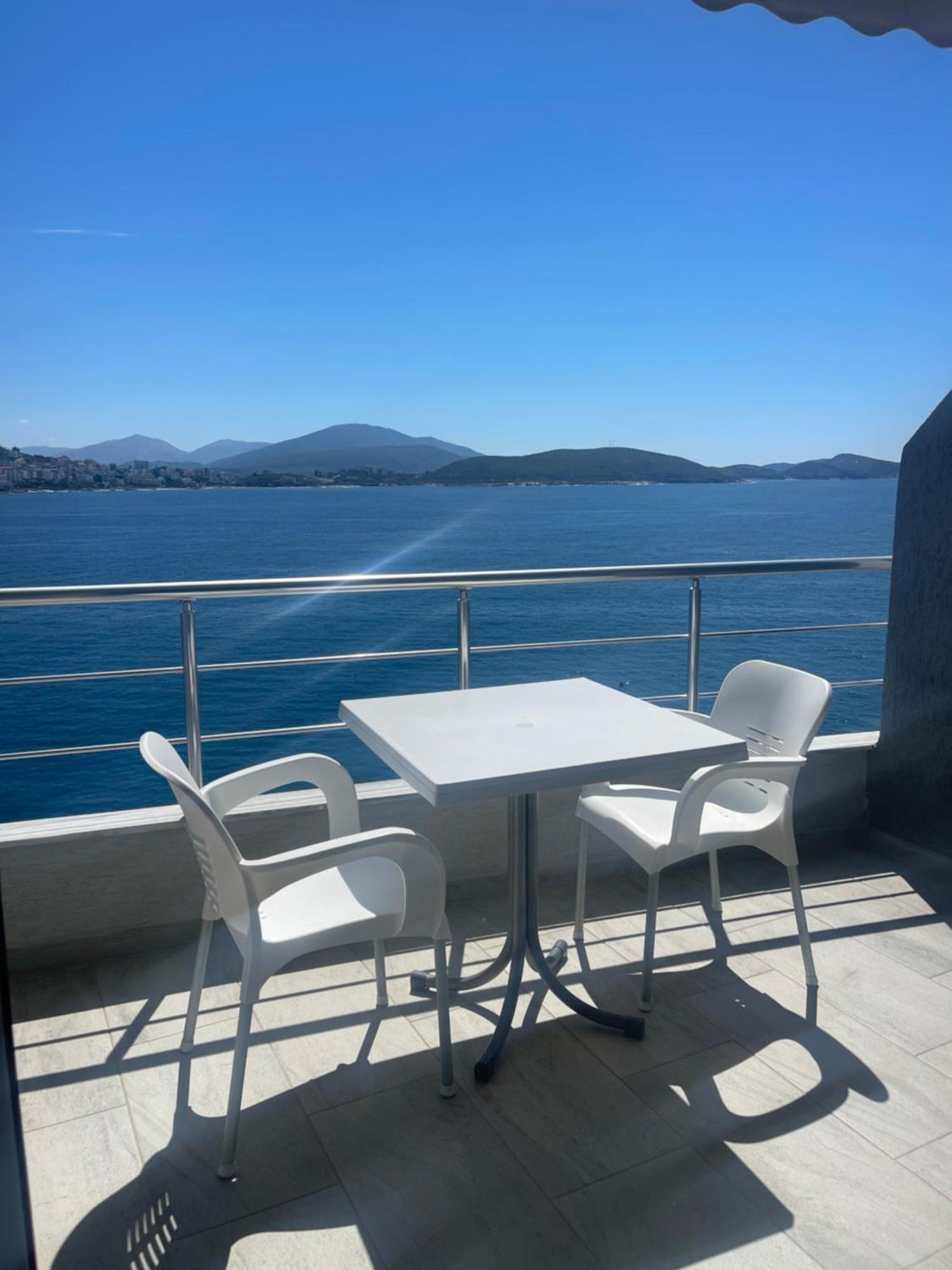 Kristina Bellavista Rooms Sarandë Esterno foto